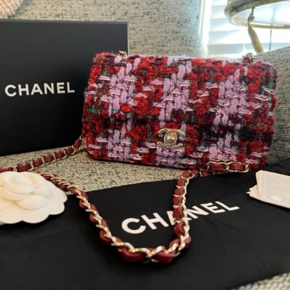Brand new Authentic Chanel Mini Quilted Tweed - Picture 1 of 10